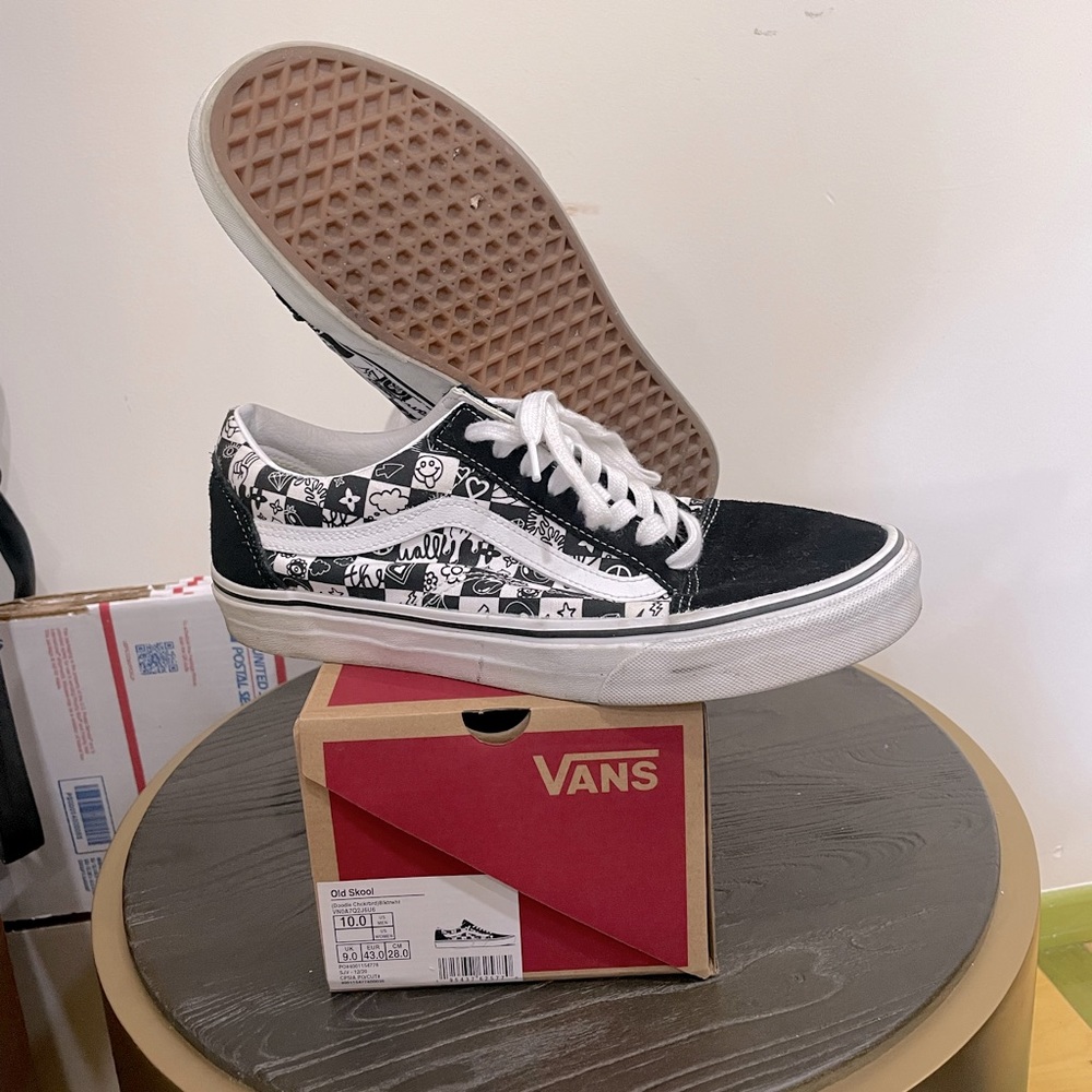 VANS OLD SKOOL Doodle Checkerboard Black White Sneaker Men's Size 10 US